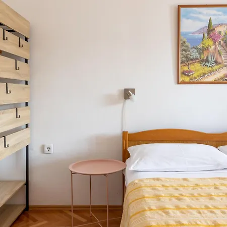 Guest house Sandra, Makarska