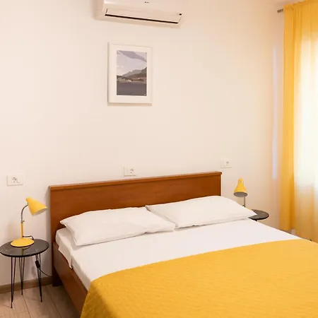 Guest house Sandra, *