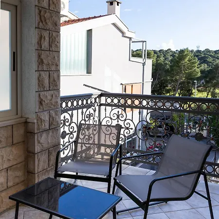 Sandra, Makarska